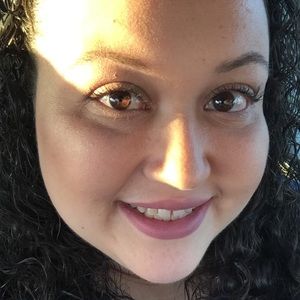 Meet your Posher, Jenni